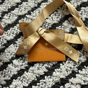 Louis Vuitton gift tag with ribbon